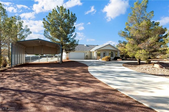 2950 Winchester Avenue, Pahrump, NV 89048