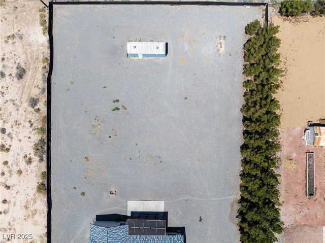 2950 Winchester Avenue, Pahrump, NV 89048