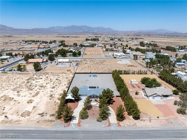 2950 Winchester Avenue, Pahrump, NV 89048