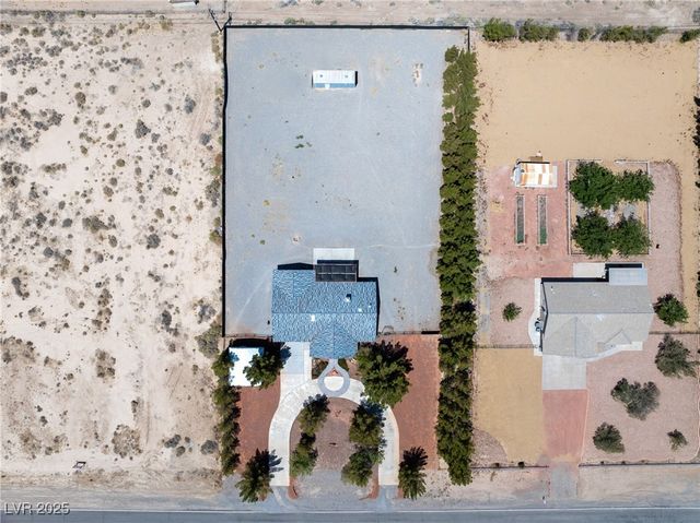 2950 Winchester Avenue, Pahrump, NV 89048