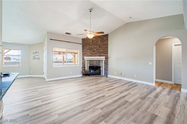 2950 Winchester Avenue, Pahrump, NV 89048