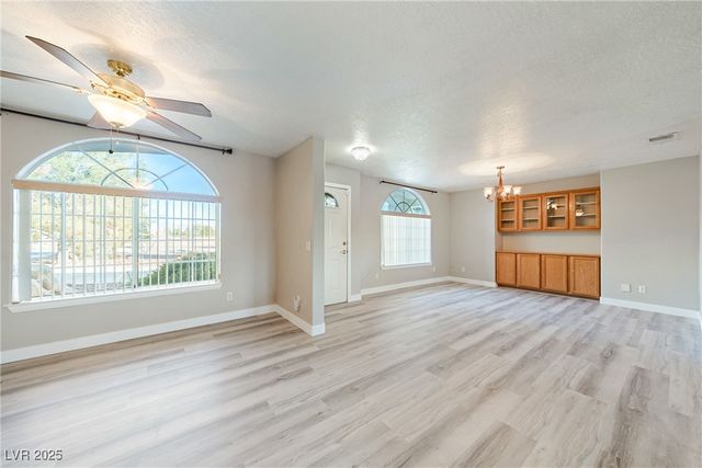 2950 Winchester Avenue, Pahrump, NV 89048