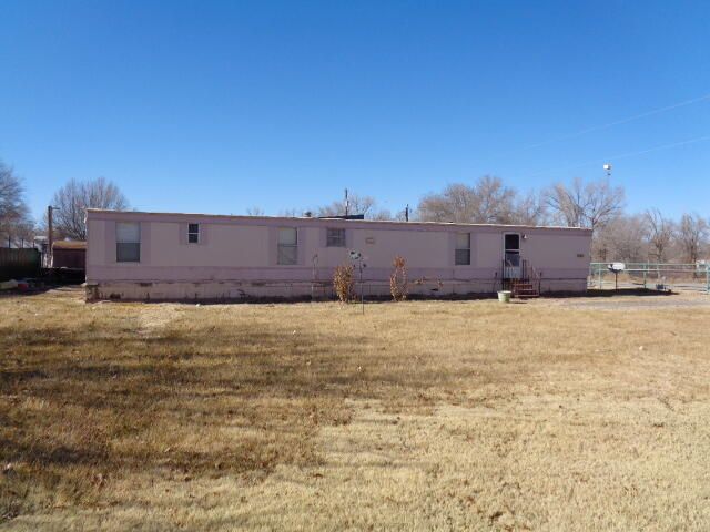 401 Chantelly Lane, Los Lunas, NM 87031