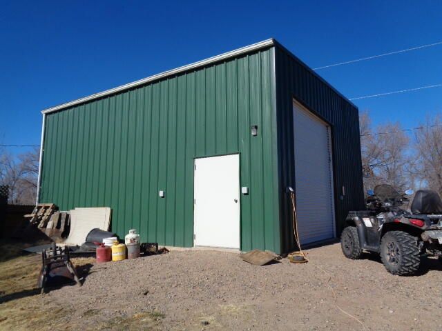 401 Chantelly Lane, Los Lunas, NM 87031