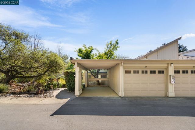 2662 Saklan Indian 1, Walnut Creek, CA 94595