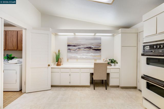 2662 Saklan Indian 1, Walnut Creek, CA 94595