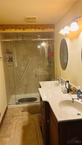502 Blossomhill Lane, Springfield Twp., OH 45224
