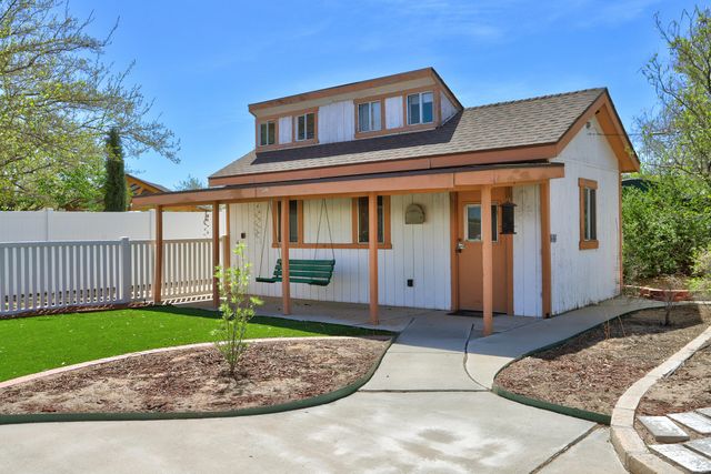 3706 Saint Andrews Drive SE, Rio Rancho, NM 87124