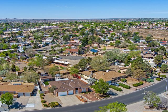 3706 Saint Andrews Drive SE, Rio Rancho, NM 87124