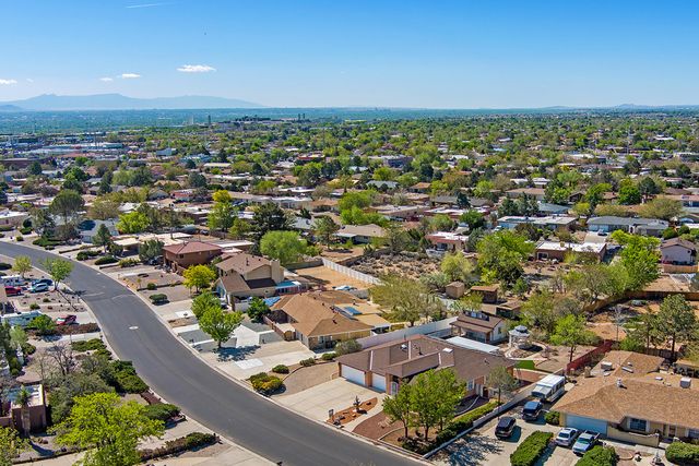 3706 Saint Andrews Drive SE, Rio Rancho, NM 87124