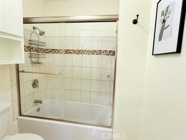 14265 Terra Bella Street 32, Panorama City (los Angeles), CA 91402