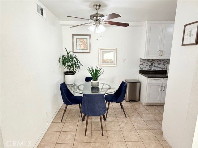 14265 Terra Bella Street 32, Panorama City (los Angeles), CA 91402