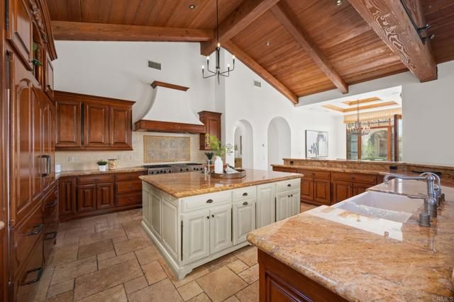 4860 Rancho Verde Trail, San Diego, CA 92130