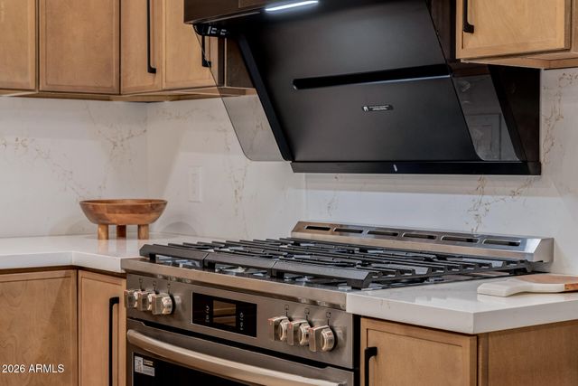 1111 W TOWNLEY Avenue, Phoenix, AZ 85021