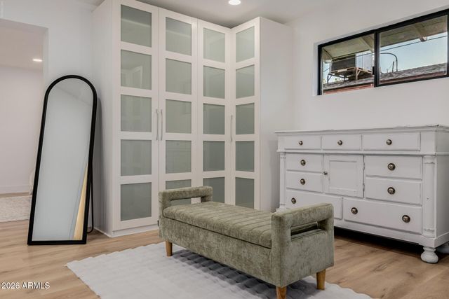 1111 W TOWNLEY Avenue, Phoenix, AZ 85021