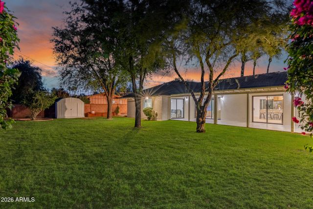 1111 W TOWNLEY Avenue, Phoenix, AZ 85021