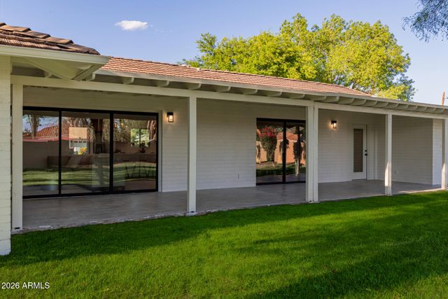 1111 W TOWNLEY Avenue, Phoenix, AZ 85021