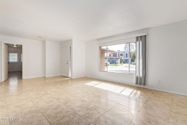 3929 S PINE Street, Tempe, AZ 85282