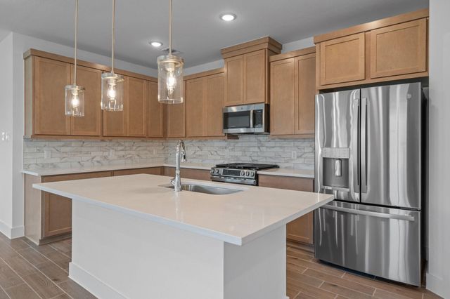 5230 Big Dipper Drive, Iowa Colony, TX 77583
