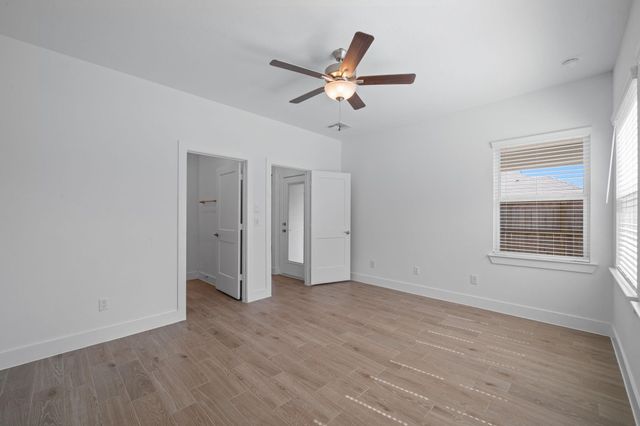5230 Big Dipper Drive, Iowa Colony, TX 77583