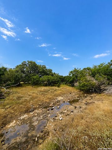 1400 Knoll Schwope Rd, Spring Branch, TX 78070