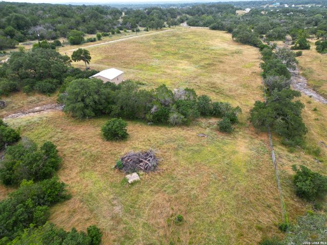 1400 Knoll Schwope Rd, Spring Branch, TX 78070