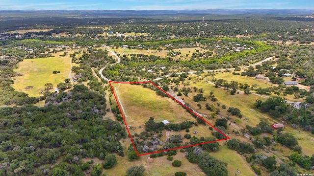 1400 Knoll Schwope Rd, Spring Branch, TX 78070