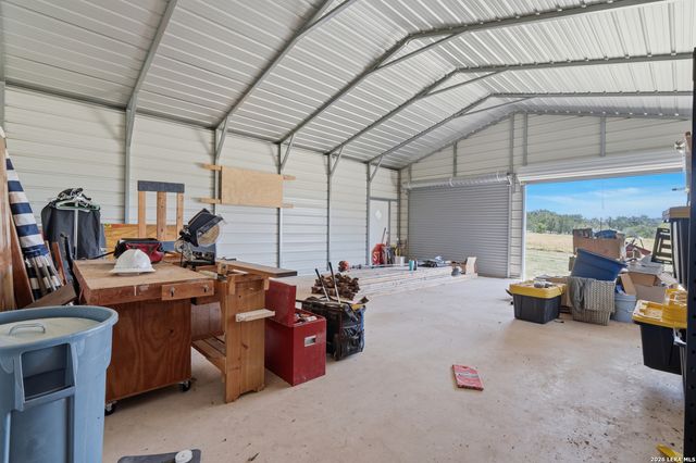 1400 Knoll Schwope Rd, Spring Branch, TX 78070