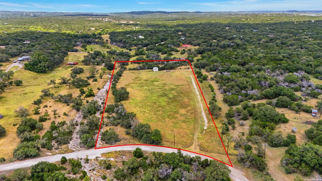 1400 Knoll Schwope Rd, Spring Branch, TX 78070