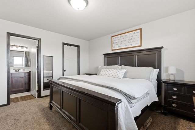 21922 ROYAL RUN, Box Elder, SD 57719