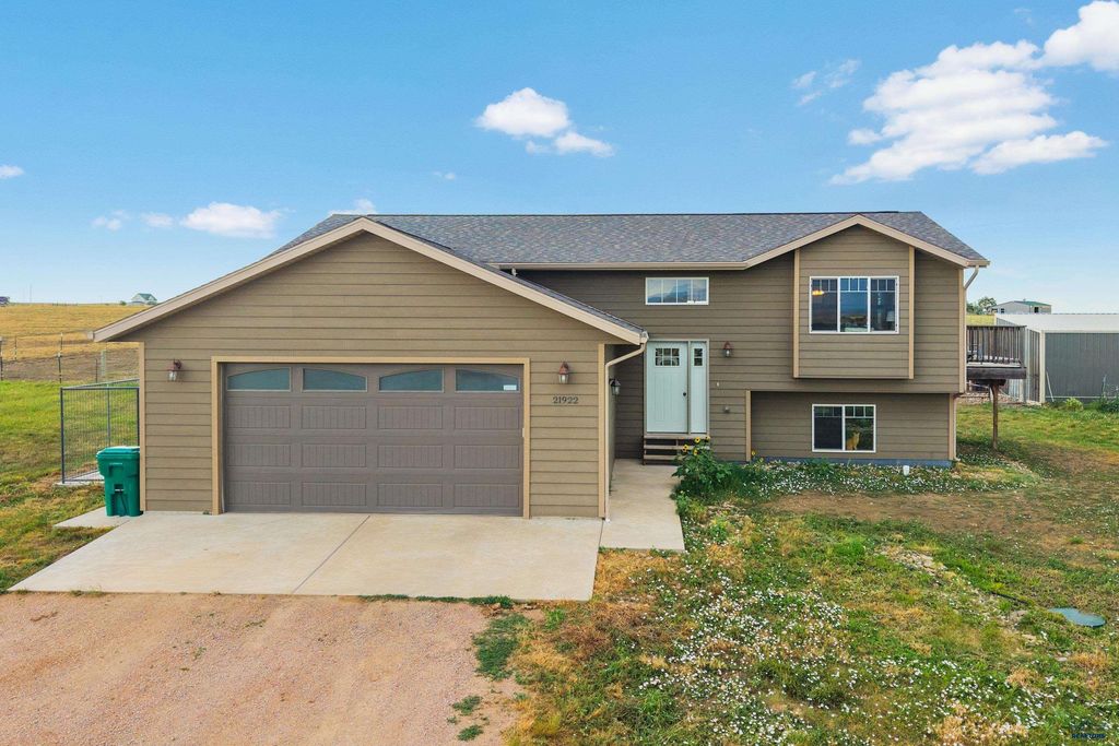 21922 ROYAL RUN, Box Elder, SD 57719
