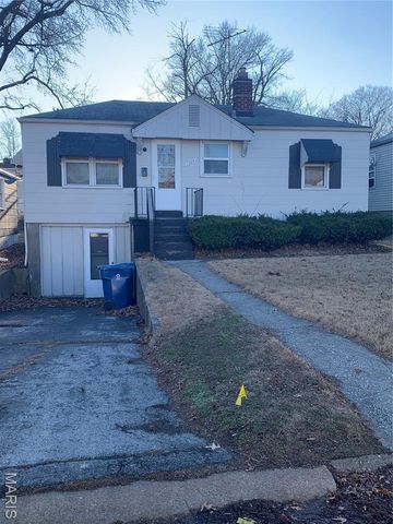 7504 Calvin Avenue, St Louis, MO 63136