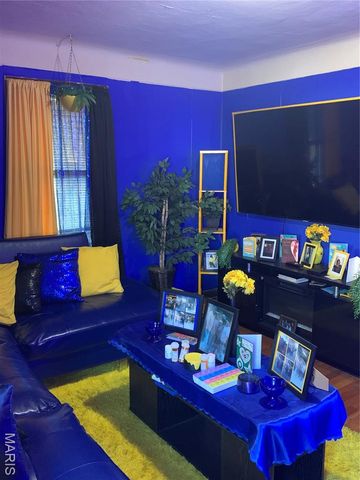 7504 Calvin Avenue, St Louis, MO 63136