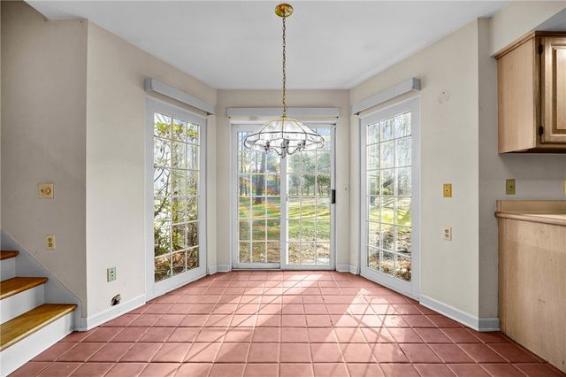 52 Knollwood Drive, Pittsford, NY 14618