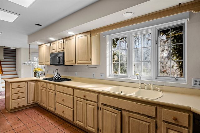 52 Knollwood Drive, Pittsford, NY 14618