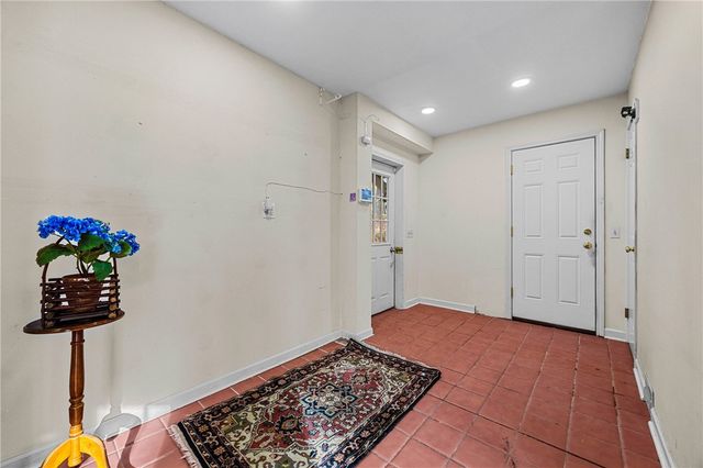 52 Knollwood Drive, Pittsford, NY 14618