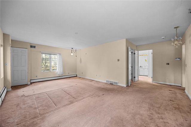 52 Knollwood Drive, Pittsford, NY 14618