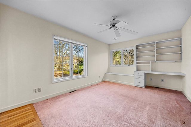 52 Knollwood Drive, Pittsford, NY 14618