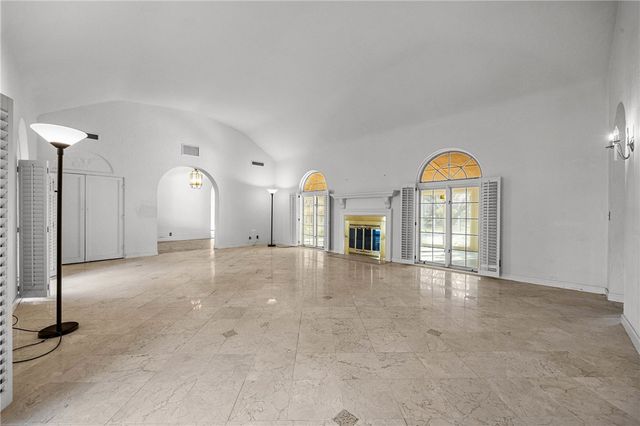 52 Knollwood Drive, Pittsford, NY 14618