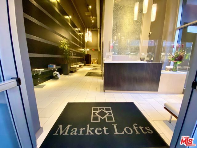 645 W 9th Street 501, Los Angeles, CA 90015