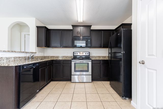 12315 Fish Hook, San Antonio, TX 78252