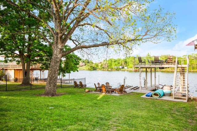 508 Riverside DR, Kingsland, TX 78639