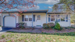 28 Westport Drive section 71, Manchester, NJ 08759