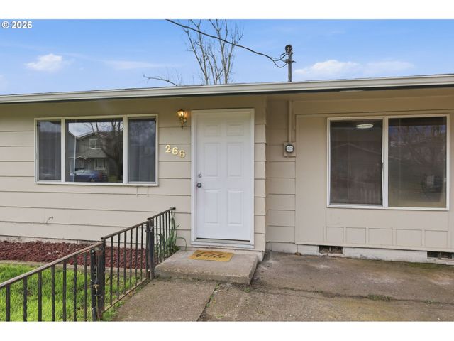 266 40TH St, Springfield, OR 97478