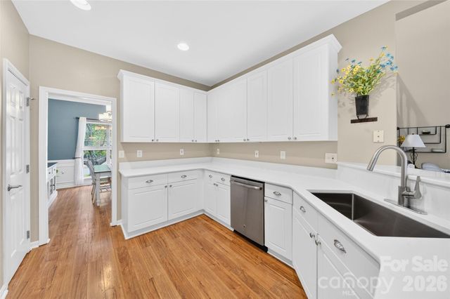 10502 Hellebore Road, Charlotte, NC 28213