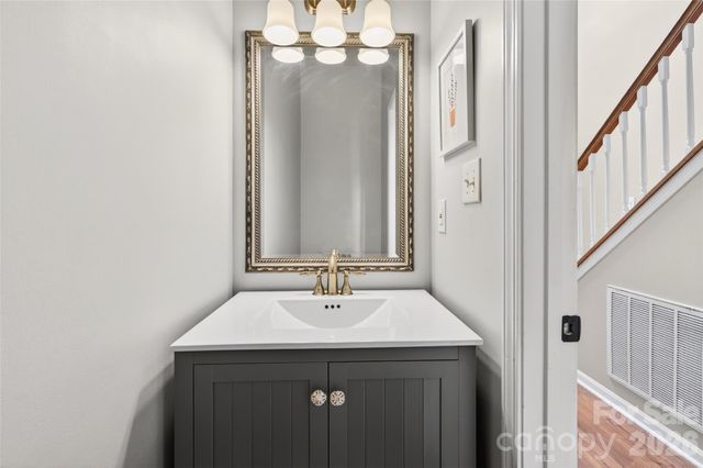 10502 Hellebore Road, Charlotte, NC 28213