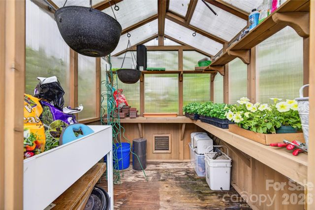 10502 Hellebore Road, Charlotte, NC 28213