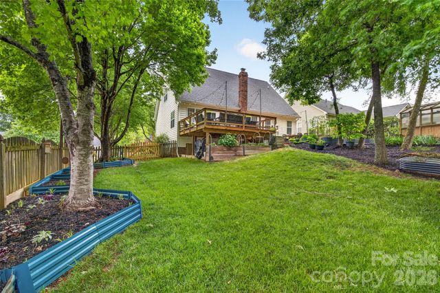 10502 Hellebore Road, Charlotte, NC 28213
