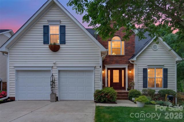 10502 Hellebore Road, Charlotte, NC 28213
