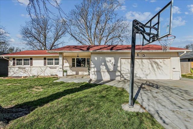 619 N Spruce St, Goddard, KS 67052